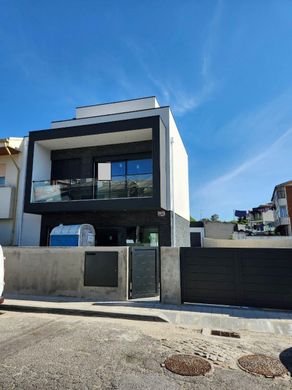 Luxury home in Valongo, Distrito do Porto