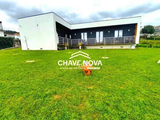 Casa de luxo - Oliveira de Azeméis, Aveiro