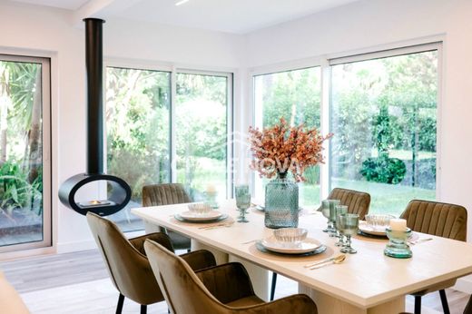 ‏בתי יוקרה ב  Almada, Distrito de Setúbal