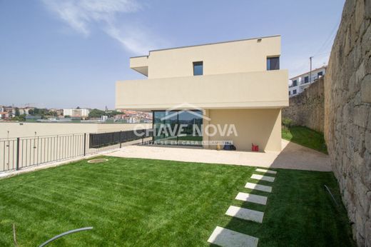 Apartment in Vila Nova de Gaia, Distrito do Porto