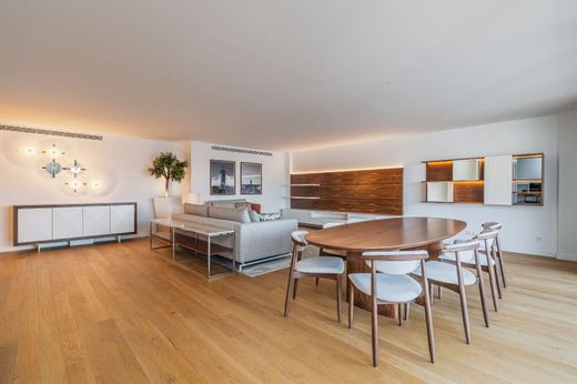 Apartment / Etagenwohnung zu verkaufen in Porto