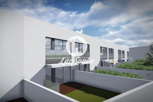 منزل ﻓﻲ Maia, Distrito do Porto