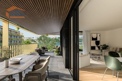 Apartment / Etagenwohnung in Vila Nova de Gaia, Distrito do Porto