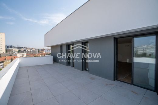 Apartment in Vila Nova de Gaia, Distrito do Porto