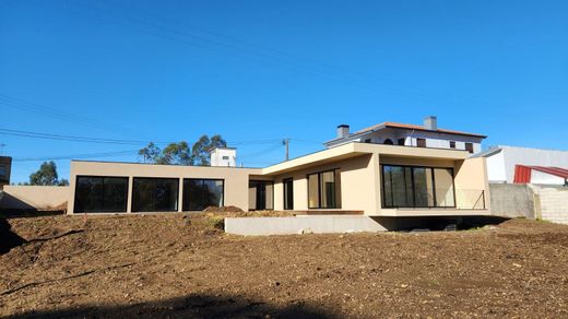 منزل ﻓﻲ Trofa, Distrito do Porto