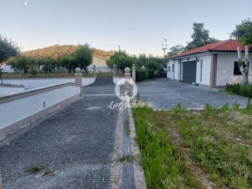 호화 저택 / Vila Nova de Famalicão, Distrito de Braga