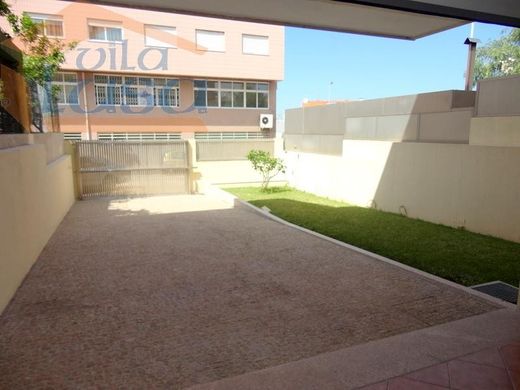 Casa di lusso a Vila Nova de Gaia, Oporto