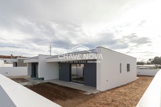 Πολυτελή κατοικία σε Santa Maria da Feira, Distrito de Aveiro