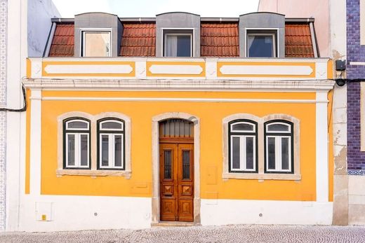 منزل ﻓﻲ لشبونة, Lisbon