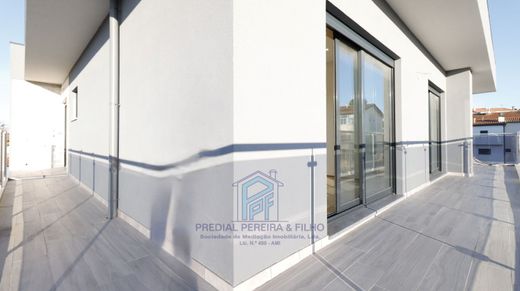 Διαμέρισμα σε Gondomar, Distrito do Porto