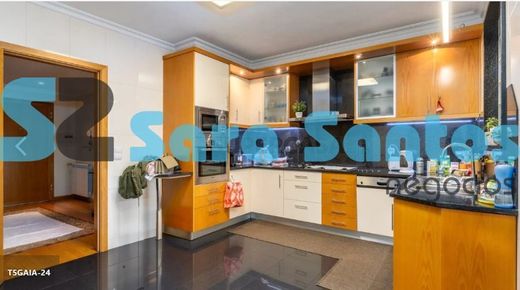 Apartamento - Vila Nova de Gaia, Porto