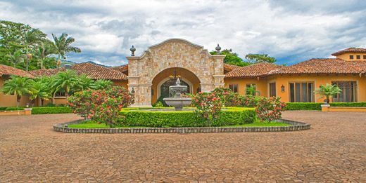 Casa de lujo en Santa Ana, Provincia de San José