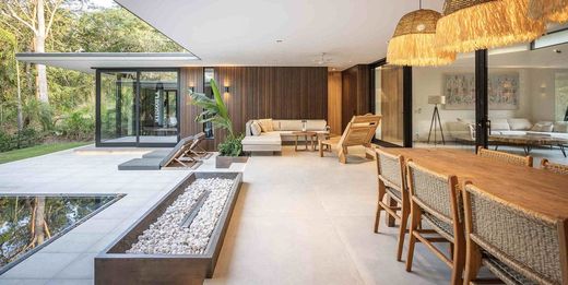 Luxury home in Tamarindo, Santa Cruz