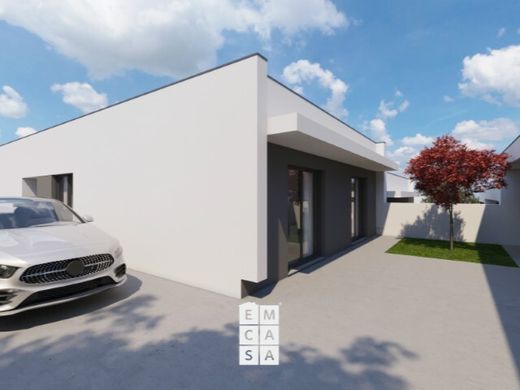 Villa en Santa Maria da Feira, Aveiro
