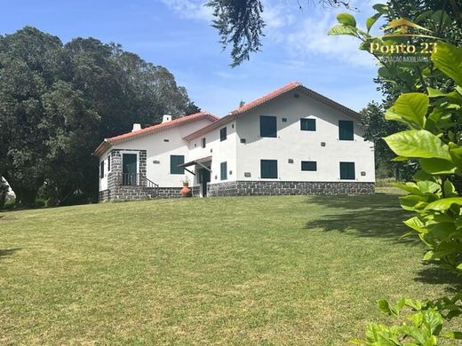 Villa a Caniço, Santa Cruz