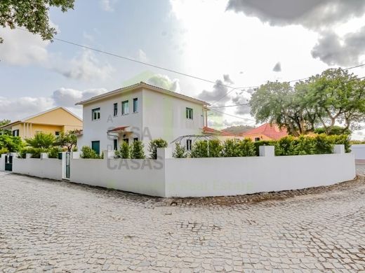 Villa en Venda do Pinheiro e Santo Estêvão das Galés, Mafra