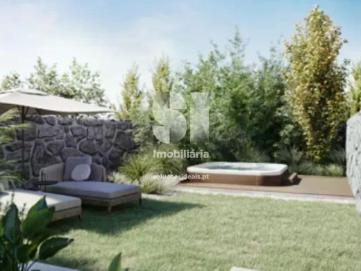 Apartment / Etagenwohnung in Porto, Distrito do Porto