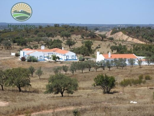 Terreno a Azinheira dos Barros, Grândola