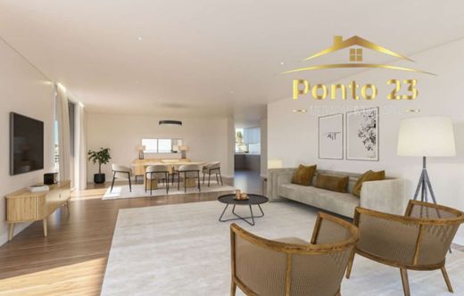 Apartment / Etagenwohnung in Funchal, Madeira