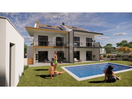 Villa in Santo Isidoro, Mafra