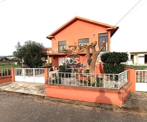 Villa in Valença, Distrito de Viana do Castelo