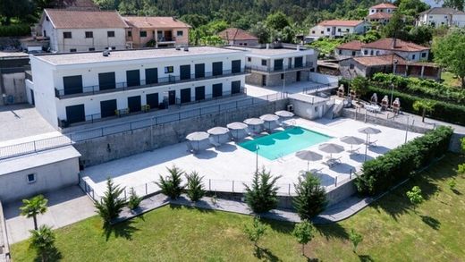 Complexes résidentiels à Mosteiro, Vieira do Minho