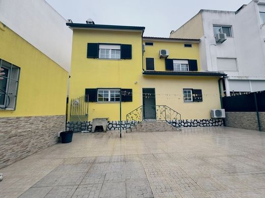 Willa w Pinhal Novo, Palmela