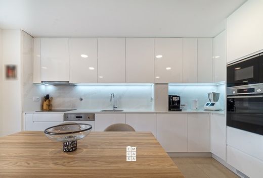 Piso / Apartamento en Oliveira do Douro, Vila Nova de Gaia