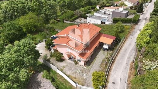 Villa in Adoufe, Vila Real