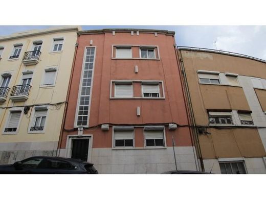Residential complexes in Penha de França, Lisbon