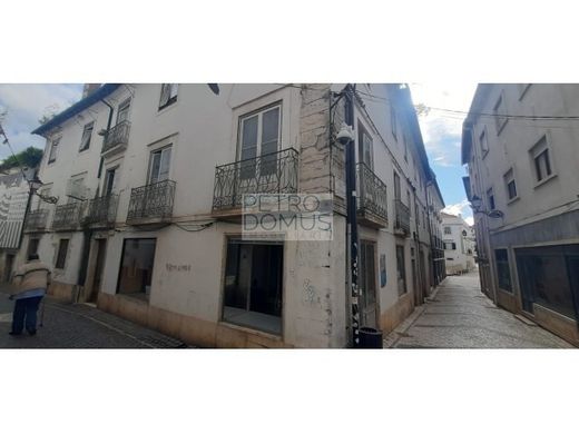 Edificio en Leiria