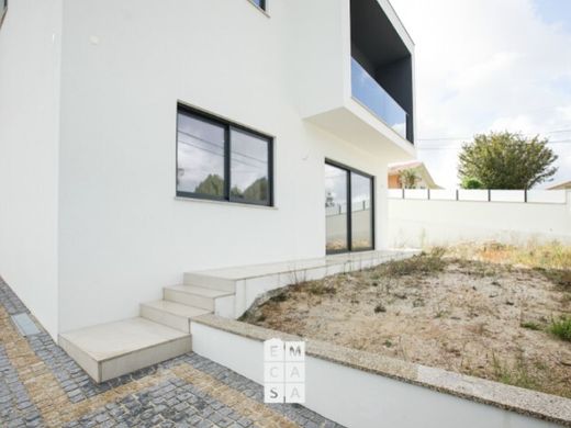 Villa - Santa Maria da Feira, Aveiro