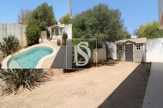 Villa a Alcantarilha e Pêra, Silves