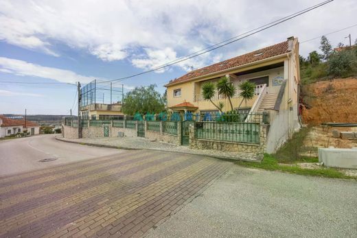 别墅  Pelariga, Pombal