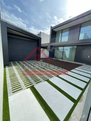 Villa in Monte Córdova, Santo Tirso