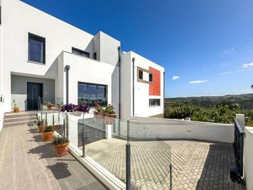 Вилла, Carvoeira, Mafra