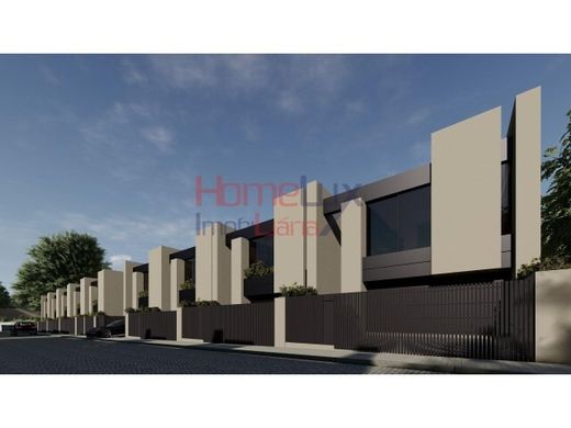 Villa a Fânzeres, Gondomar