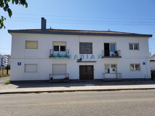 Residential complexes in Marrazes, Leiria