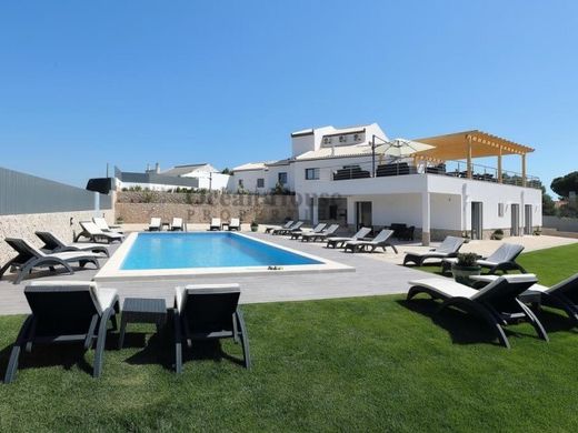 Villa Albufeira e Olhos de Água, Albufeira