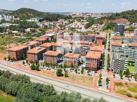 Apartment / Etagenwohnung in Santo António dos Olivais, Coimbra