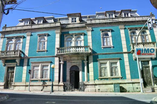 Casa de lujo en Tortozendo, Covilhã