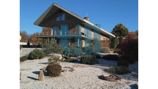 Farm in Bornes de Aguiar, Vila Pouca de Aguiar