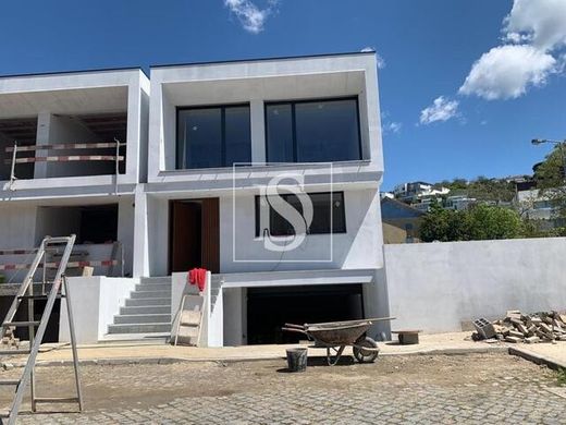 Villa - Nogueira, Braga