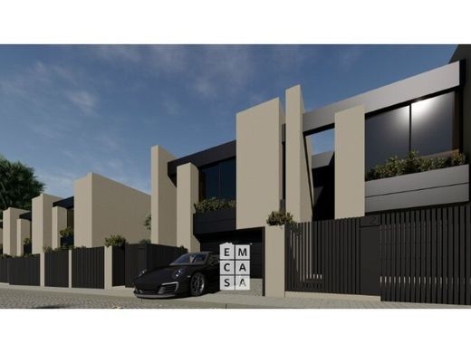 Villa in Fânzeres, Gondomar