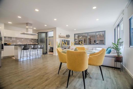 Villa in Santo António, Funchal