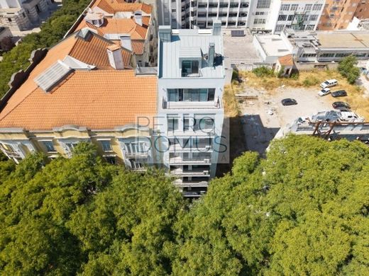 Apartament w Avenidas Novas, Lisbon