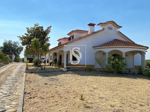 ‏חווה ב  Brogueira, Torres Novas