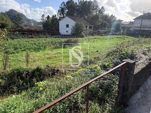 Land in Couto, Arcos de Valdevez