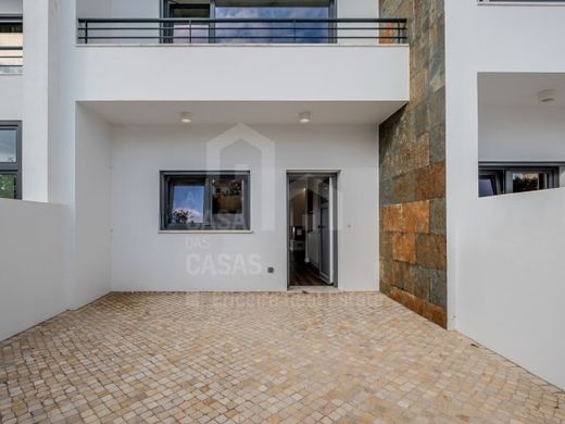 Daire Ericeira, Mafra