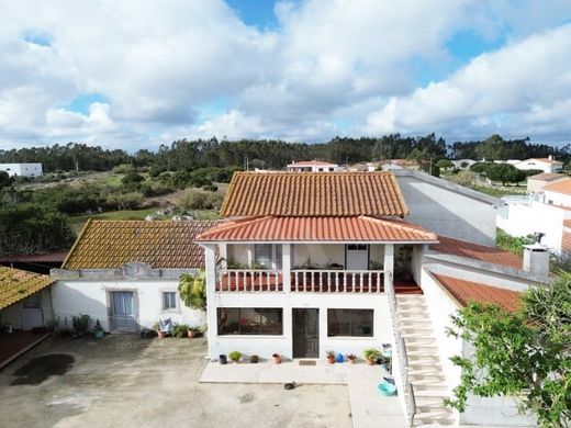 Reguengo Grande, Lourinhãのヴィラ